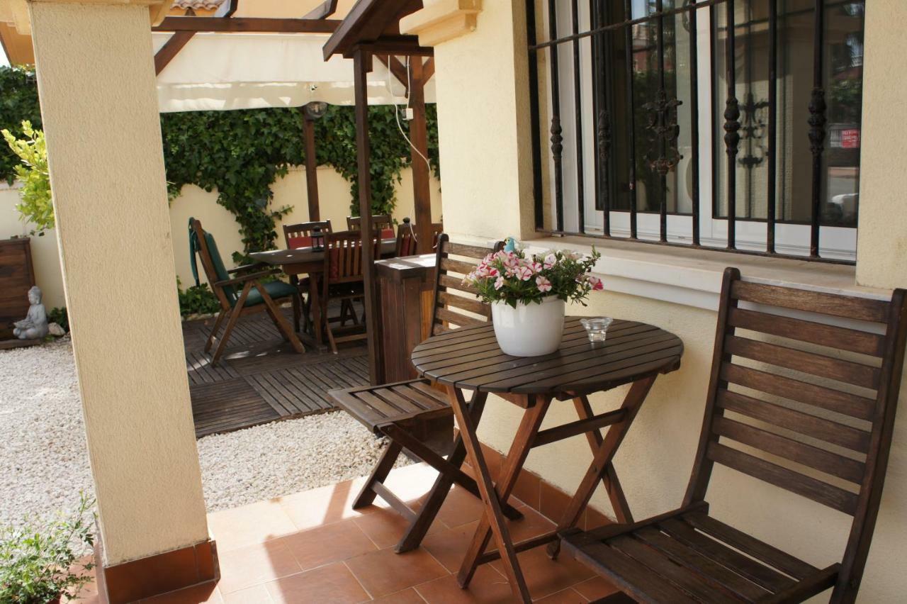Villa Las Tres Perlas Algorfa Exterior foto